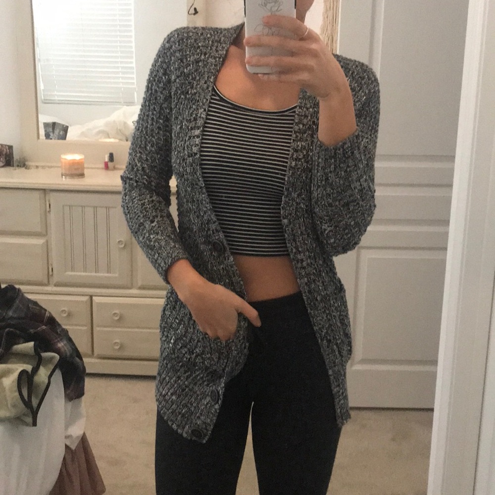 American Eagle knit cardigan